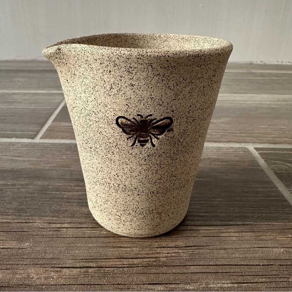 Bee Engraved Stoneware Pot with Spout Rustic Japandi Farmhouse Home Decor